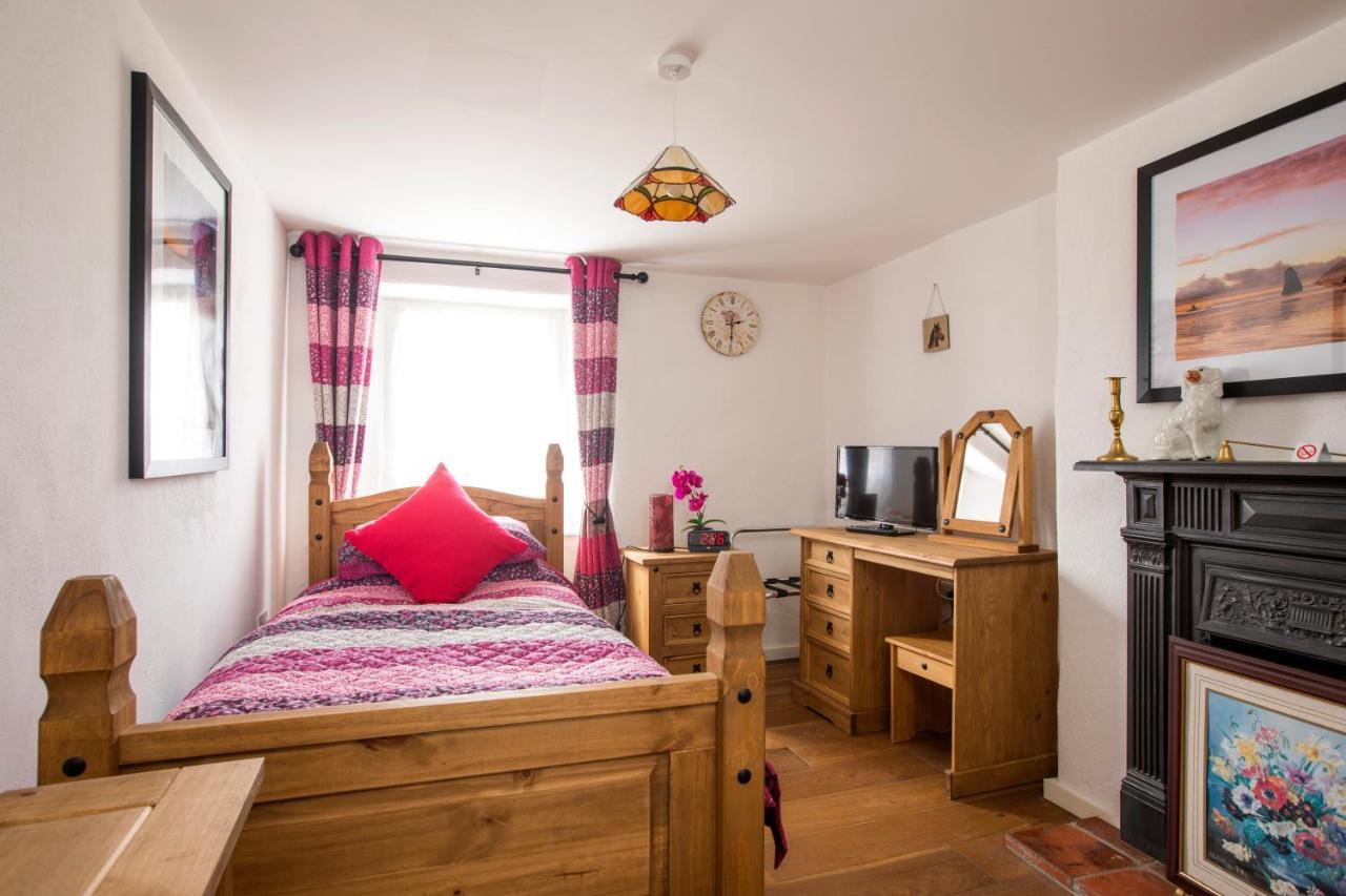 Katie'S Cottage Bellaghy 外观 照片